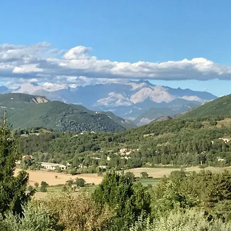 Charmant Namaste Gaubert Maison En Pierre Parking Prive Casa vacanze Digne-les-Bains